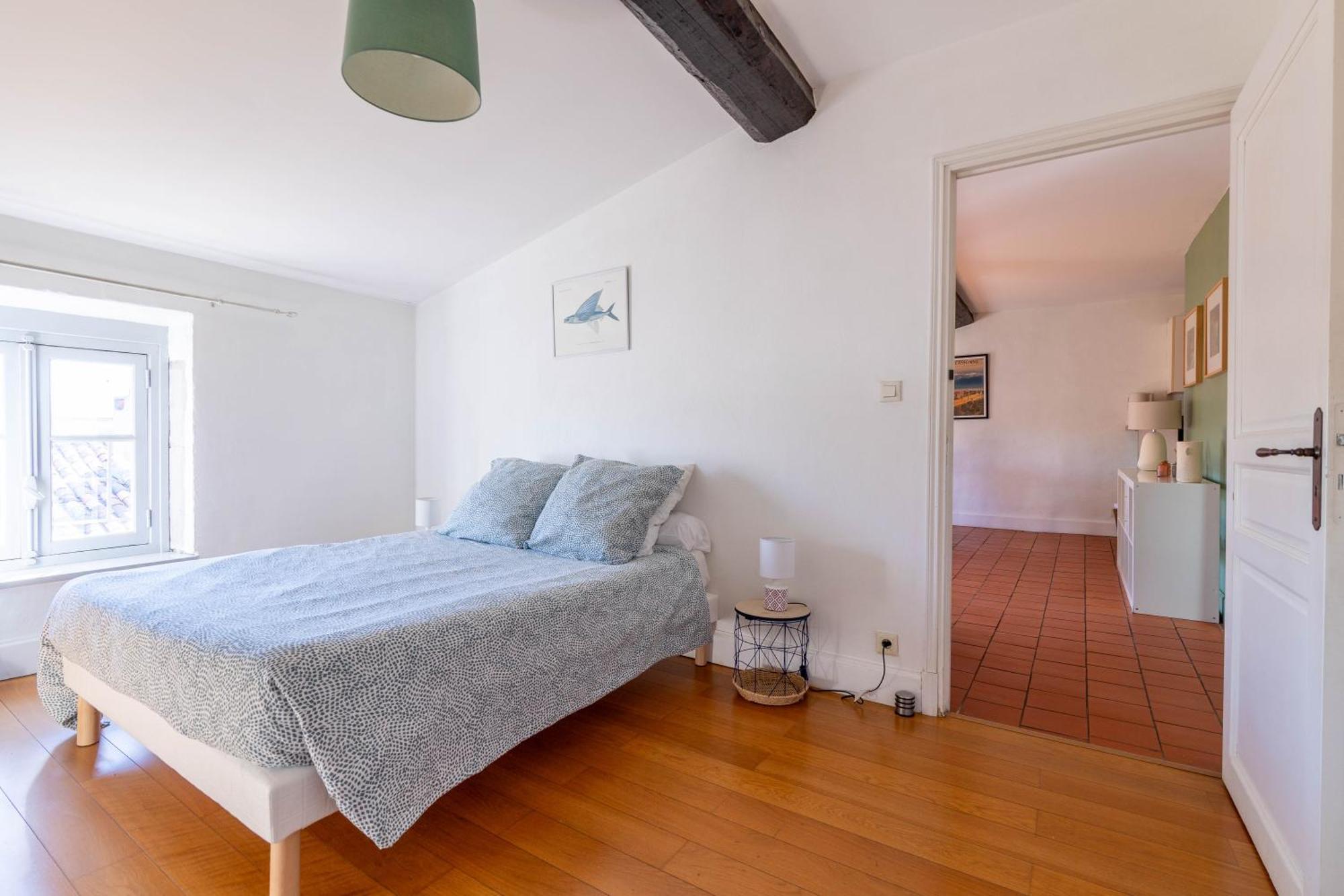 Bel Appartement Avec Cour Au Coeur De La Bastide Carcassonne Exterior photo